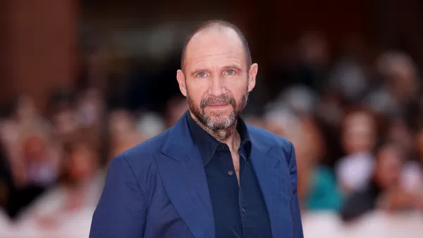 Ralph Fiennes cast als president Snow in the Hunger Games: Sunrise on the Remping