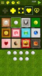 Marble Solitaire Puzzle Screenshot 1