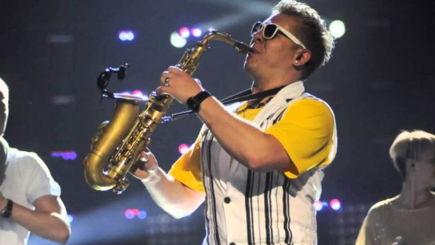 That's a fun and creative mashup! While no official Cyberpunk 2077 quests have been inspired by a specific 