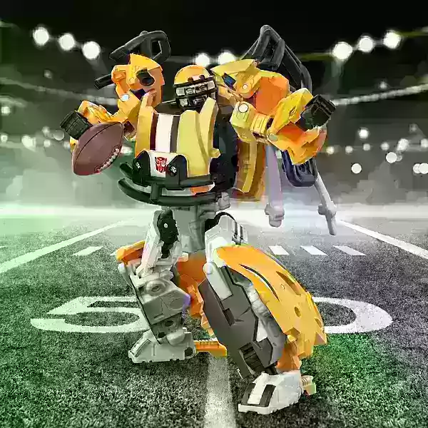 Preorder sekarang: Transformers X NFL Helmets Figures